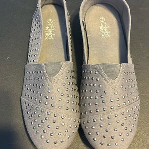 Comfort trendy flats size 7 gray